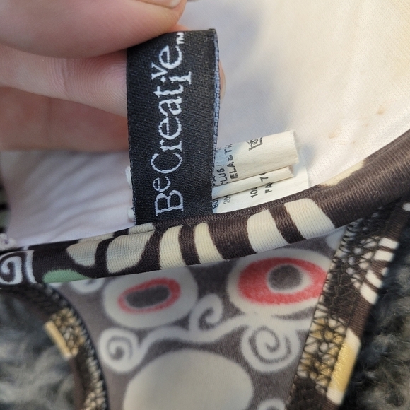 BECREATIVE High Quality Two Piece Swimsuit - Picture 11 of 14